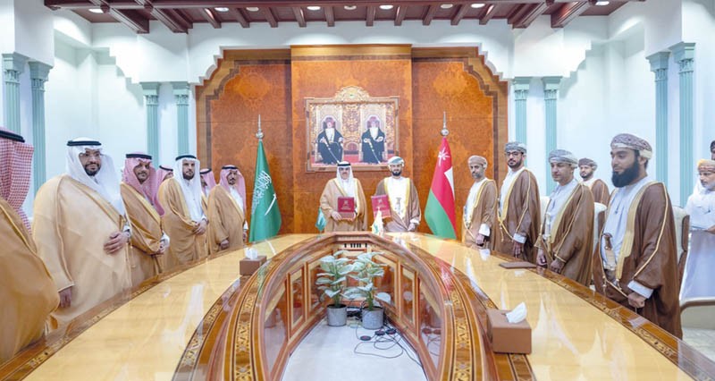 سلطنة عمان والسعودية تبحثان سبل تعزيز التعاون فـي قطاع الأوقاف