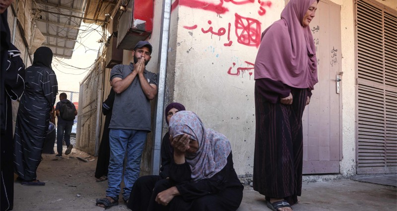 إسرائيل تكثف عدوانها على غزة .. وتمعن فـي التهجير القسري من الشمال