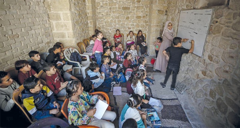 نسف المنازل فـي غزة .. فعل إجرامي إسرائيلي مستمر ووجه آخر لاستمرار الحرب