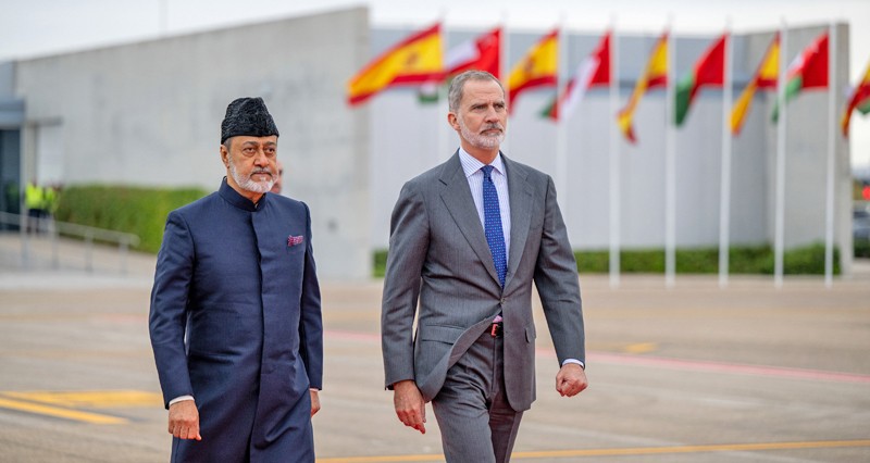 مختتما زيارة دولة .. جلالة السلطان يشيد بما أتاحه لقاؤه مع ملك إسبانيا ورئيس الوزراء من فرص لتعزيز العلاقات