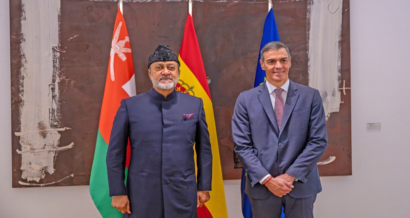 مختتما زيارة دولة .. جلالة السلطان يشيد بما أتاحه لقاؤه مع ملك إسبانيا ورئيس الوزراء من فرص لتعزيز العلاقات