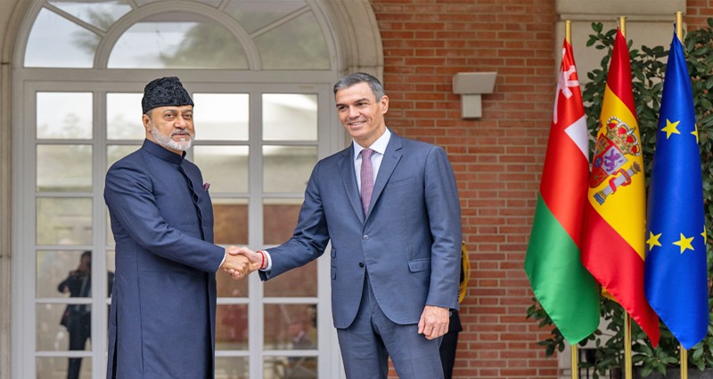 مختتما زيارة دولة .. جلالة السلطان يشيد بما أتاحه لقاؤه مع ملك إسبانيا ورئيس الوزراء من فرص لتعزيز العلاقات