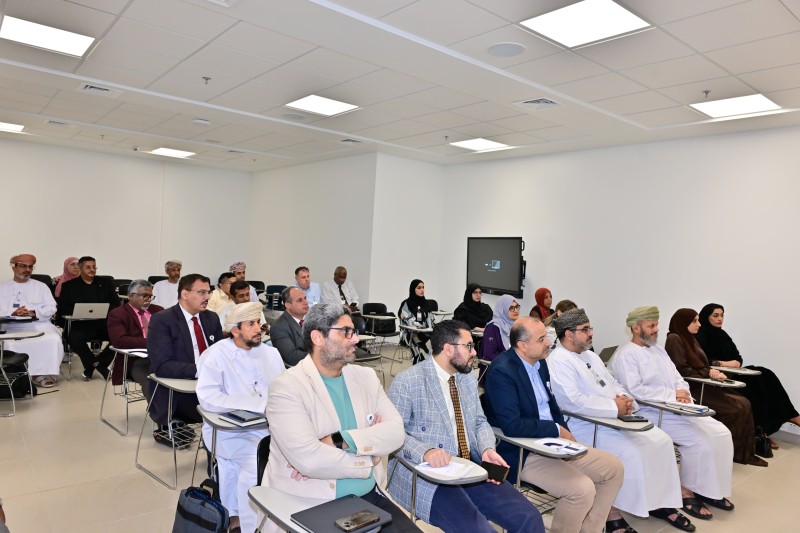 حلقة تعريفية بكراسي السلطان قابوس العلمية