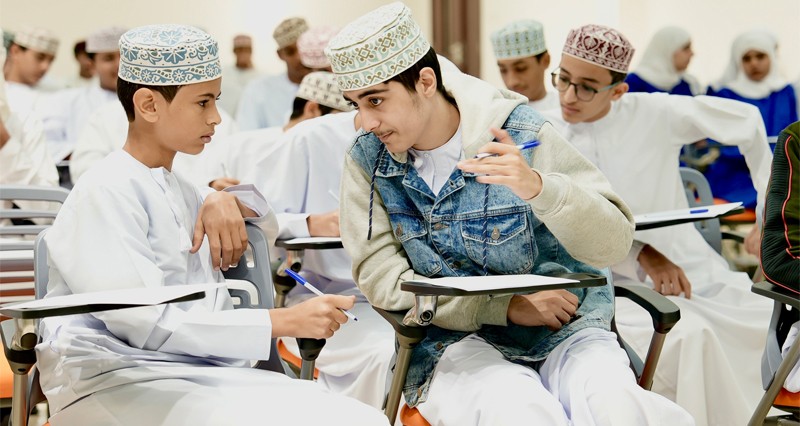 &laquo;مناظر الغد&raquo; حلقة عمل بجامعة التقنية والعلوم التطبيقية بصور