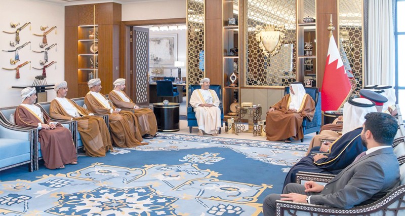 استعراض العلاقات الثنائية بين سلطنة عمان والبحرين