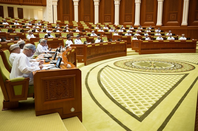 اعتماد تسمية رؤوساء اللجان الدائمة ونوابهم لنصف الفترة العاشرة