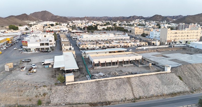 تنفيذ عدد من المشروعات فـي شمال الشرقية بتكلفة تجاوزت 183 مليون ريال عماني