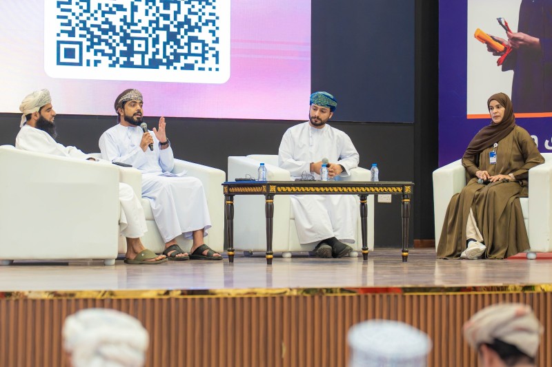 'العلاقات المفقودة بين الأفراد' جلسة حوارية بالمصنعة