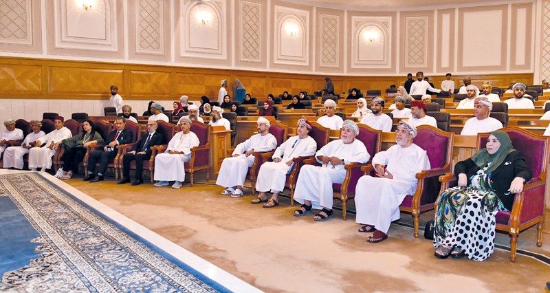 الإعلان عن الفائزين بجائزة السلطان قابوس للثقافة والفنون والآداب للدورة 12