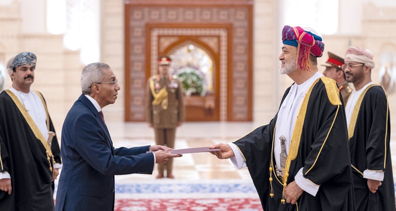 جلالة السلطان يتقبل أوراق اعتماد سفراء أرمينيا وهولندا وأوكرانيا ومصر