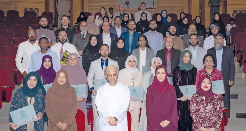 الاحتفال بتخريج الدفعة الرابعة من أعضاء الزمالة الأكاديمية