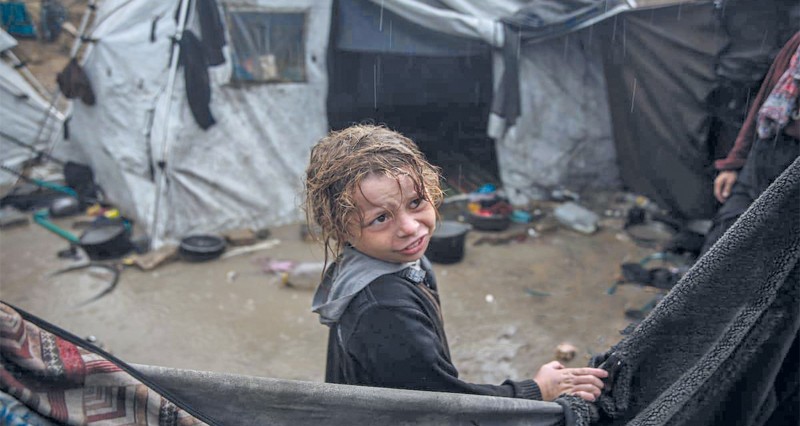 قصف &laquo;إسرائيلي&raquo; مع تواصل الخروقات فـي غزة .. والمستوطنون سلاح الاحتلال للتهجير