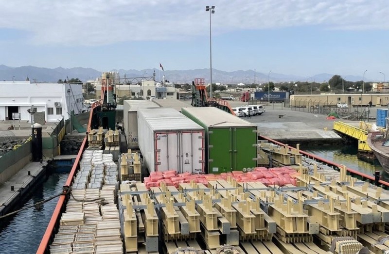 أكثر من 162 طنا إجمالي الصادرات والواردات بميناء شناص في الربع الثالث من العام 2025م