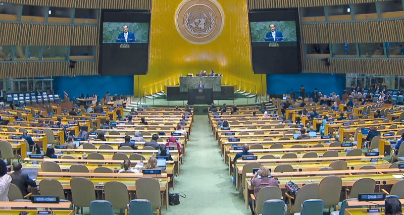 سلطنة عمان تحتفل باليوم الوطني المجيد