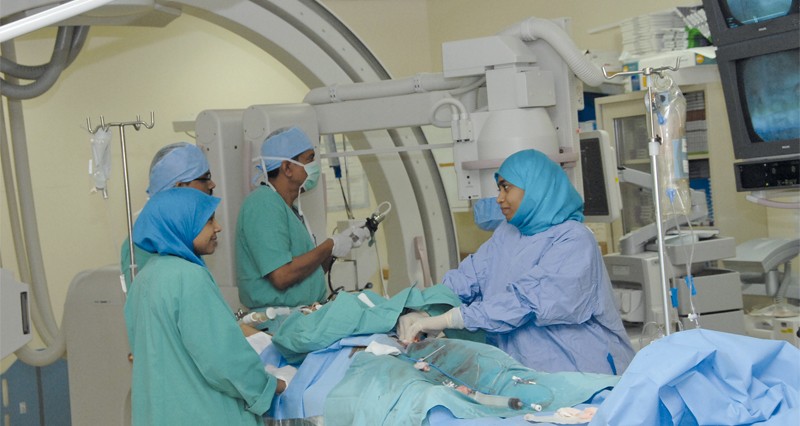 سلطنة عمان تبني نظاما صحيا متكاملا يواكب المستجدات العالمية ويركز على جودة الخدمات وصحة الإنسان كأولوية وطنية