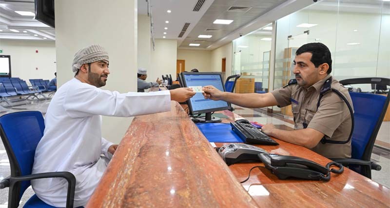 شرطة عمان السلطانية.. حماة الحق فـي مسيرة النهضة المتجددة