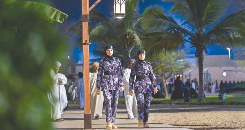 شرطة عمان السلطانية.. حماة الحق فـي مسيرة النهضة المتجددة