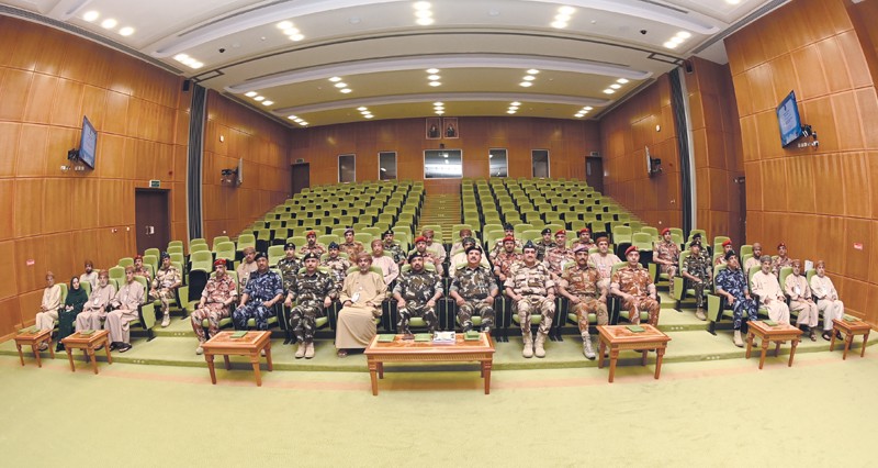 أكاديمية الدراسات الإستراتيجية والدفاعية إحدى الصروح الإستراتيجية الشامخة من صروح نهضة عمان المتجددة