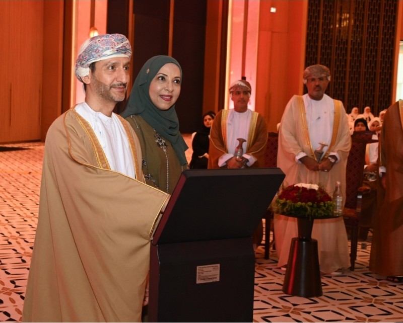 بتكليف من جلالة السلطان محافظ مسقط يرعى حفل تدشين كتاب 'الدولة البوسعيدية من التأسيس إلى عهد النهضة المتجددة'