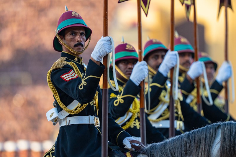 جلالةُ السُّلطان يشملُ برعايته السّامية الاستعراضَ العسكريَّ الكبيرَ بمناسبة اليوم الوطنيّ المجيد