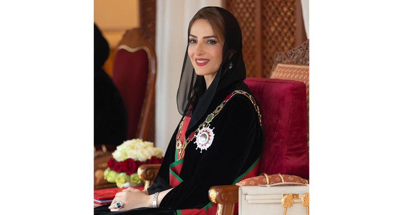 جلالةُ السُّلطان يشملُ برعايته السّامية الاستعراضَ العسكريَّ الكبيرَ بمناسبة اليوم الوطنيّ المجيد