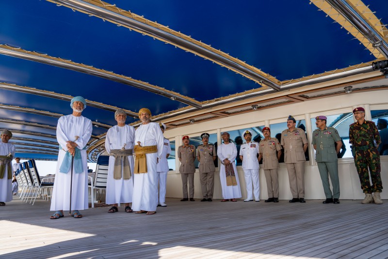 جلالةُ السُّلطان يشملُ برعايته السّامية استعراضَ الأسطول 2025م