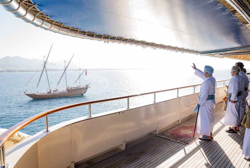 جلالةُ السُّلطان يشملُ برعايته السّامية استعراضَ الأسطول 2025م