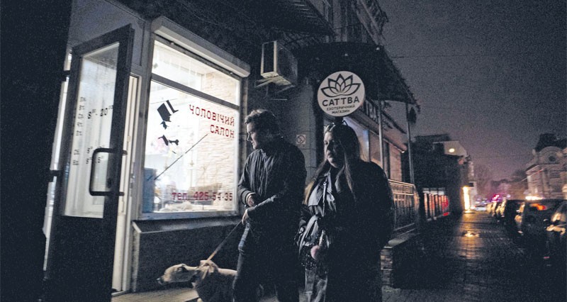 ترامب يضغط على زيلينسكي للقبول بالخطة الأميركية لتسوية النزاع مع روسيا