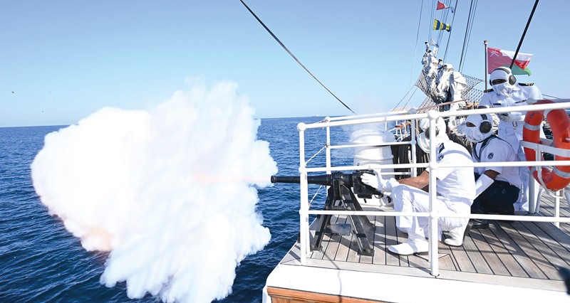 جلالة السلطان يشمل برعايته السامية استعراض الأسطول البحري 2025