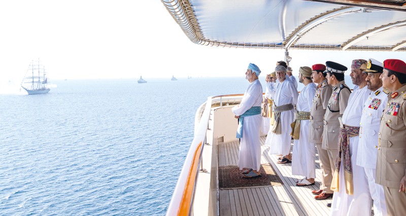 جلالة السلطان يشمل برعايته السامية استعراض الأسطول البحري 2025