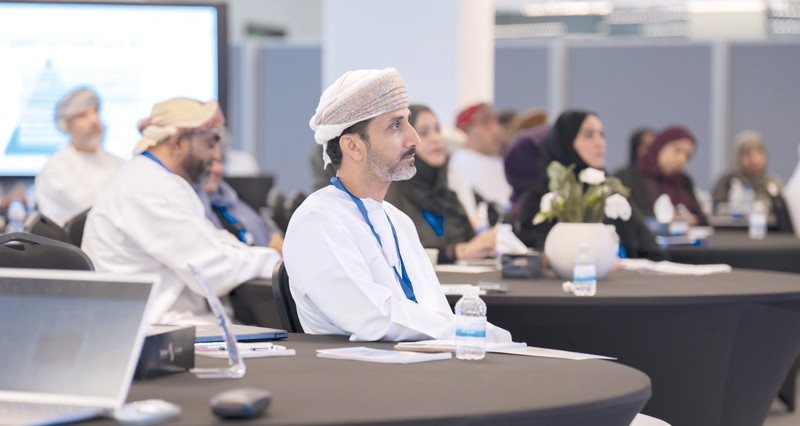 جامعة التقنية والعلوم التطبيقية تنظم اللقاء الأول لفرق التحول الرقمي