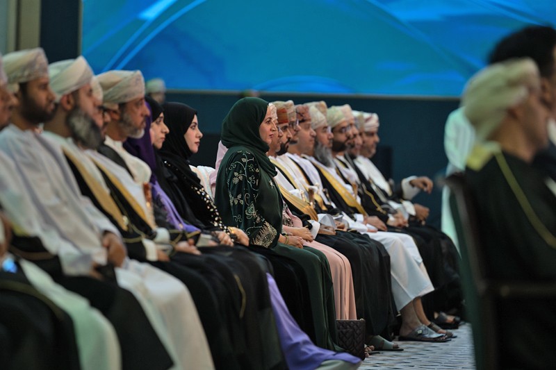 بلعرب بن هيثم يرعى الاحتفاء بإنجاز مشروعات استراتيجية فـي منظومة المياه