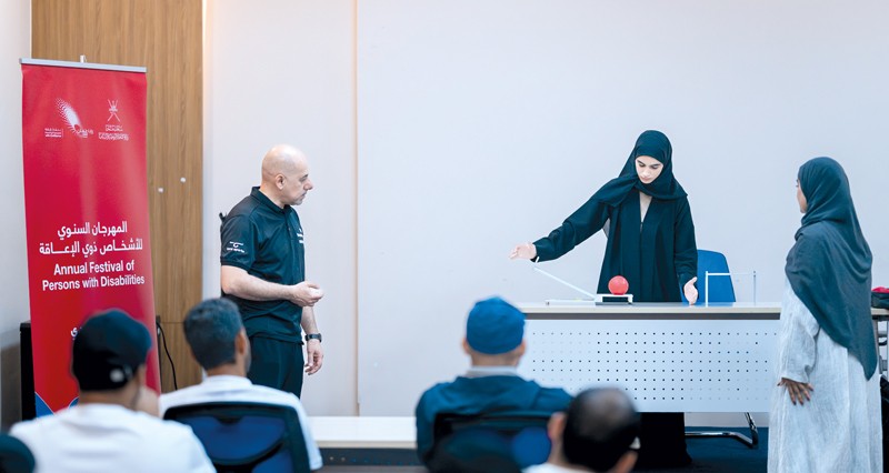 أكثر من 60 مشاركا فـي 3 دورات تدريبية متخصصة فـي مهرجان ذوي الإعاقة