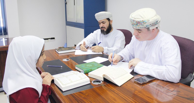 &laquo;3637&raquo; مشاركا فـي مسابقة القرآن الكريم بتعليمية شمال الباطنة