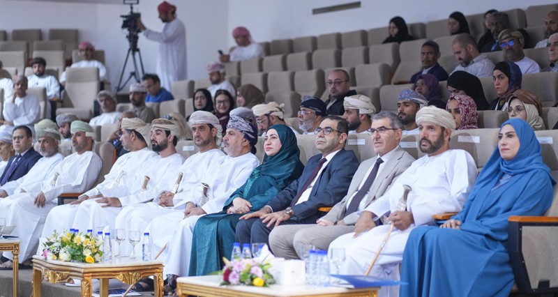 بدء أعمال ملتقى الباحثات العربيات فـي البريمي