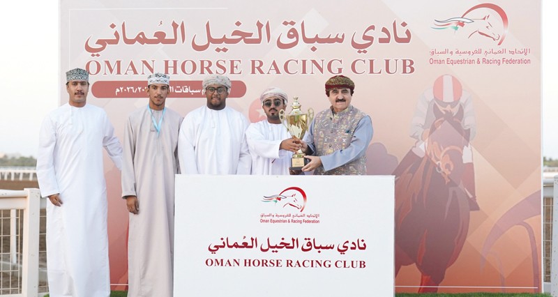 8 أشواط فـي السباق السادس لسباقات الخيل بمضمار الرحبة