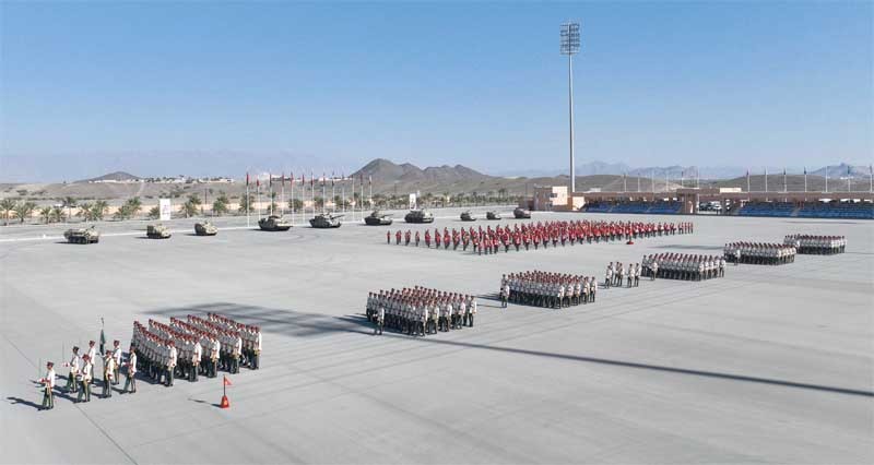 الجيش السلطاني العماني يحتفل بتخريج دفعات من الضباط