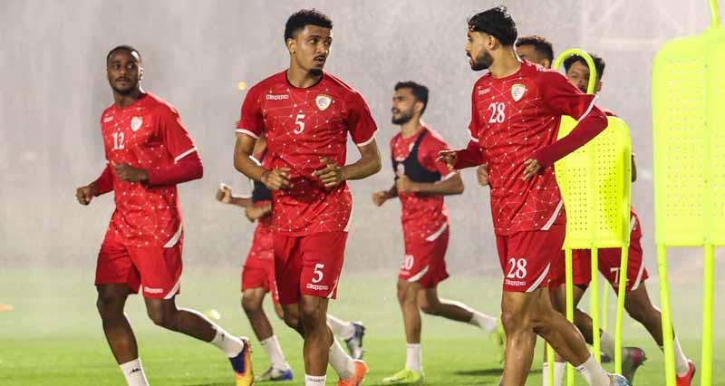 اليوم .. منتخبنا يسعى لبداية نموذجية أمام السعودية