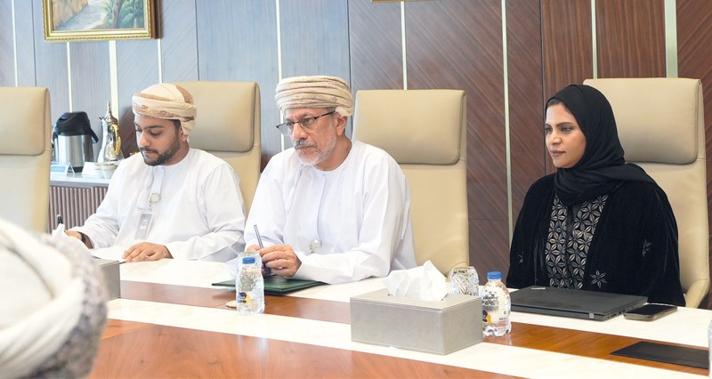 سلطنة عمان والجزائر تبحثان فرص تعزيز الشراكة فـي القطاعات الزراعية والسمكية والغذائية