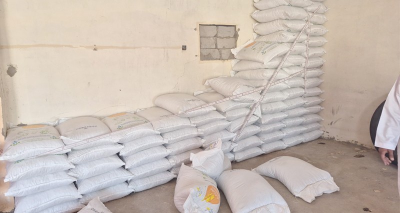 ضبط أعلاف منتهية الصلاحية بالوسطى