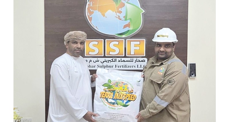 توزيع أسمدة بشناص لتعزيز الإنتاجية الزراعية