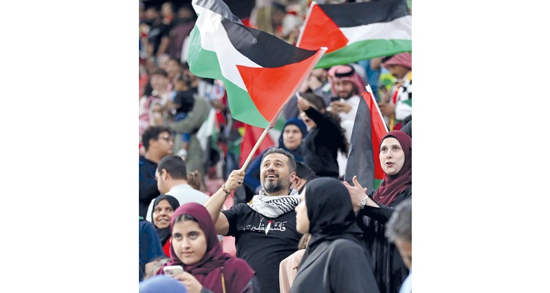 في افتتاح كأس العرب : فلسطين تباغت قطر بفوز قاتل وسوريا تتجاوز نسور قرطاج