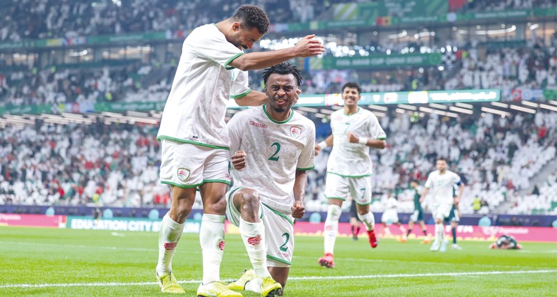 منتخبنا يتعرض لظلم تحكيمي ويخسر 1 /2 أمام السعودية