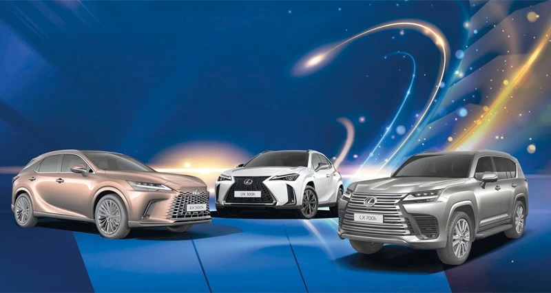 لكزس تعلن عن عروض حصرية لنهاية السنة