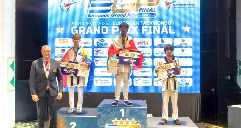 المهند البلوشي يحرز الميدالية الذهبية فـي بطولة الجائزة الكبرى للتايكواندو الدولية