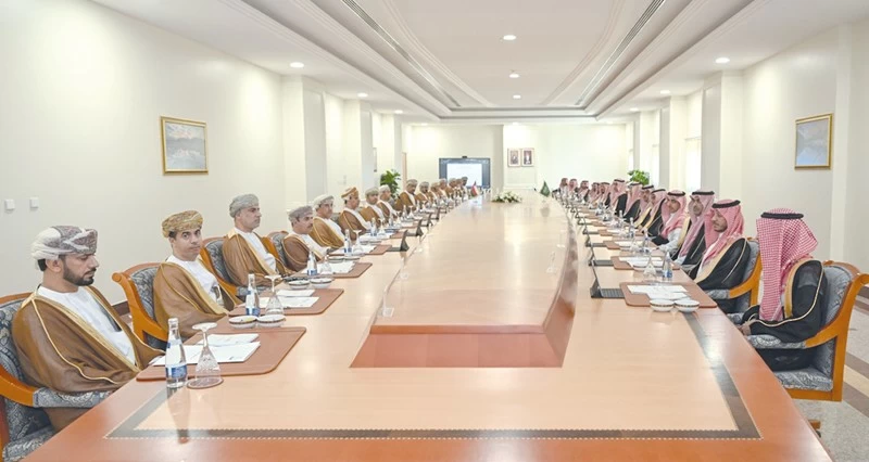 تعزيز التعاون والتنسيق المشترك بين سلطنة عمان والسعودية
