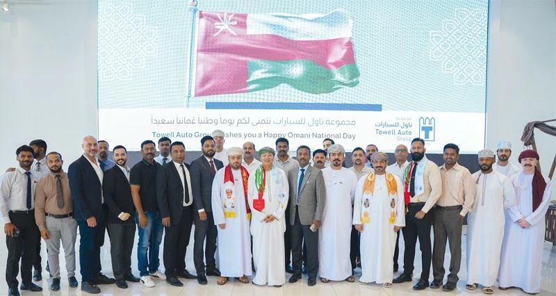 مركز تاول للسيارات يحتفل باليوم الوطني