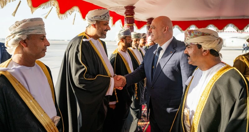 جلالة السلطان والرئيس اللبناني يوجهان بضرورة الإعداد المبكر لعقد أعمال الدورة الأولى للجنة العمانية - اللبنانية المشتركة