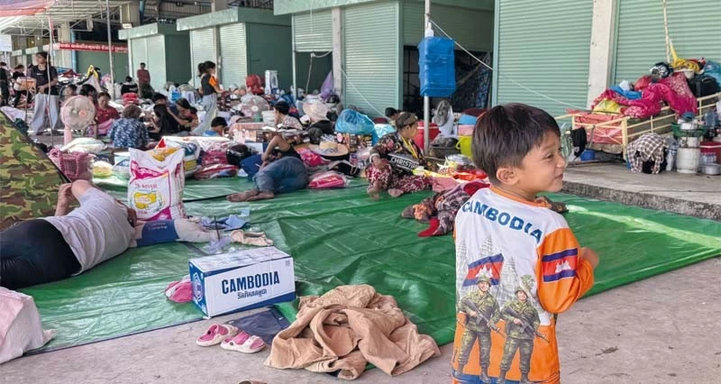 رغم وساطة ترامب .. العمليات العسكرية تتواصل بين تايلاند وكمبوديا