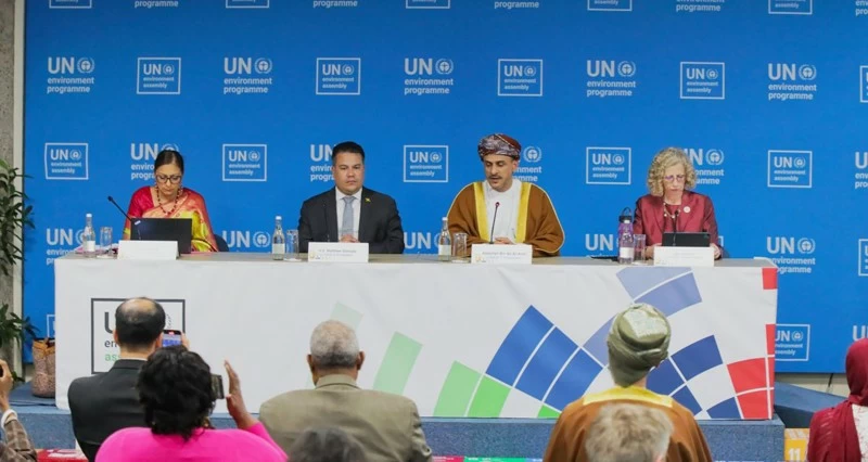 اعتماد حلول الاستدامة البيئية فـي الدورة السابعة بنيروبي